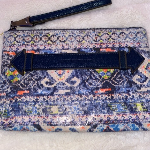 NEW Aimee Kestenberg Clutch Tapestry Digital Melville Pouch Purse hand strap - Picture 4 of 12